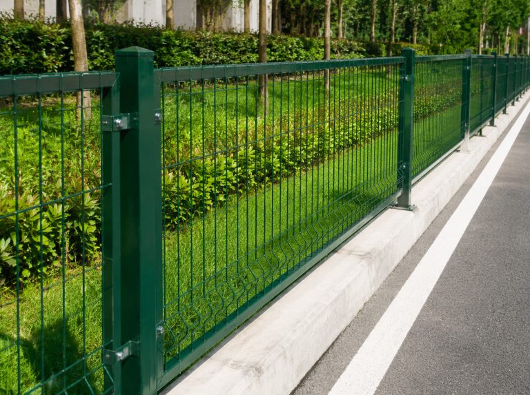 盐亭县市政道路隔离护栏网